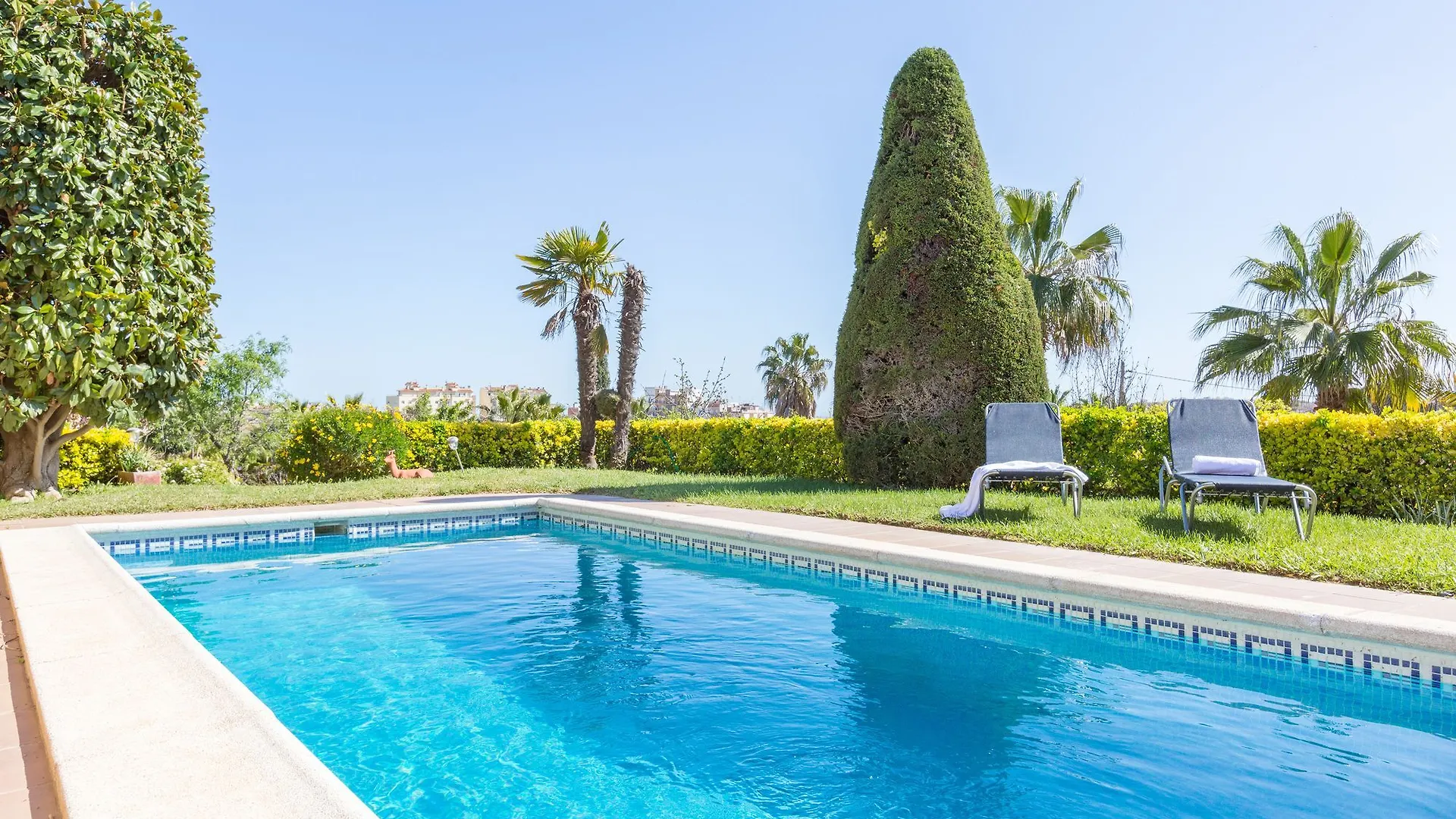 Villa Mas Guelo Blanes